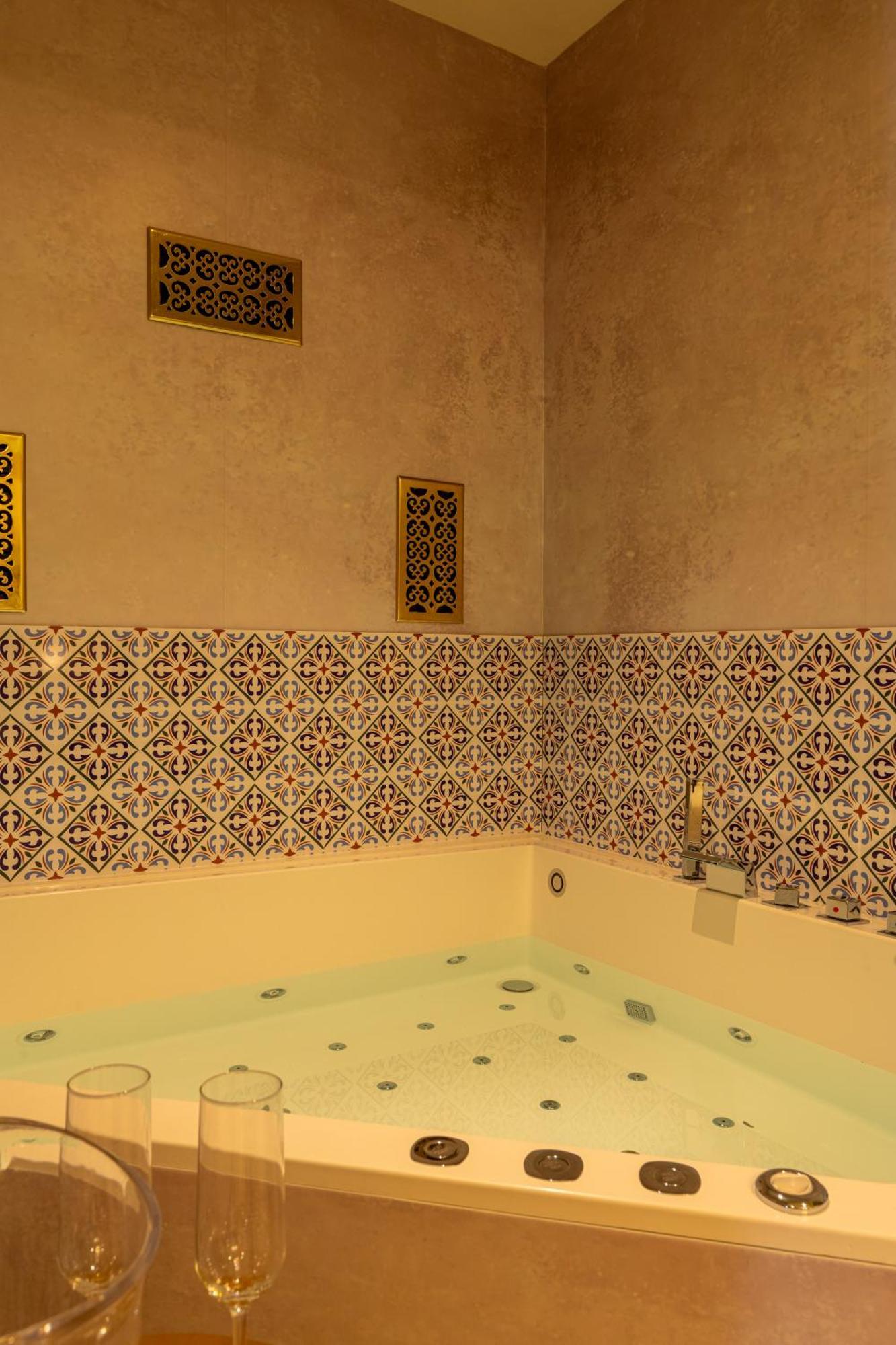 Apartment Cl2 En Pareja Jacuzzi Y Aparcamiento *